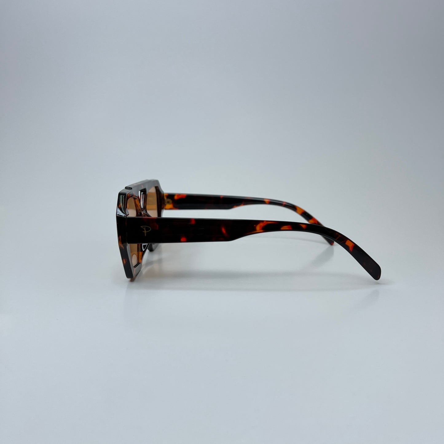 The Saturn - Brown Tortoise