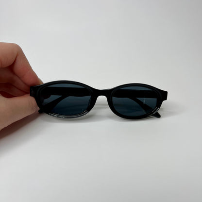 The Noir - Black