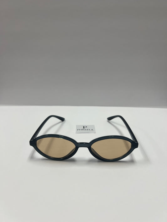 The Spotlight - Black Brown